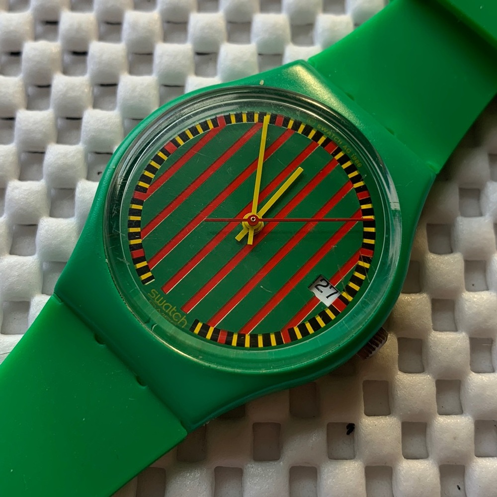 Swatch Watch - GG401 - CLUB STRIPE